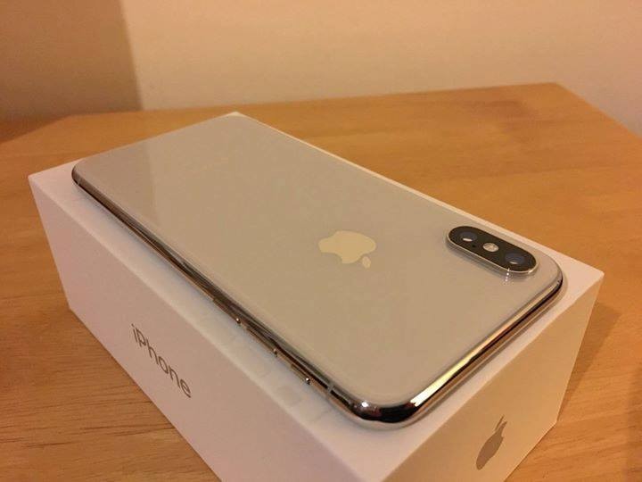 Apple iPhone X 256GB Unlocked - USA - simaoteviv@yahoo.com Apple iPhone X 256GB Unlocked - USA - simaoteviv@yahoo.com