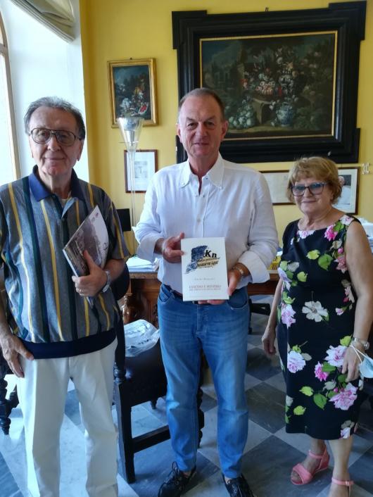 Il prof Guido Brunetti ricevuto dal sindaco di Sorrento